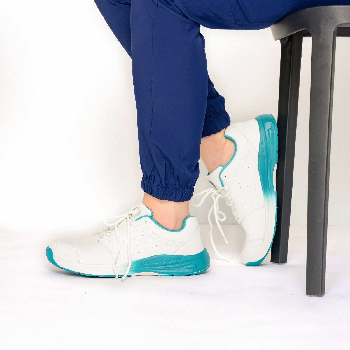 Stride Cushion Shoes - Turquoise